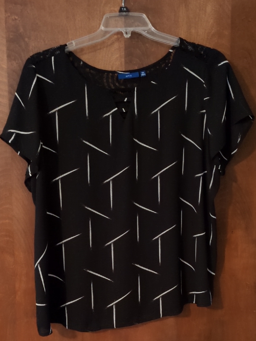 Apt. 9 Black Short-Sleeve Blouse with White Geometric Print
